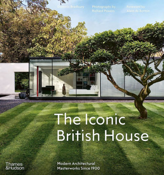 Picture of The Iconic British House: Modern Architectural Masterworks Since 1900